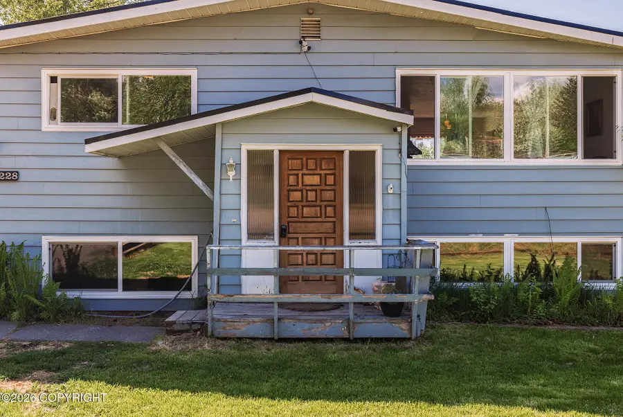 3228 Hiland Drive Drive, Anchorage, AK 99504 - #3