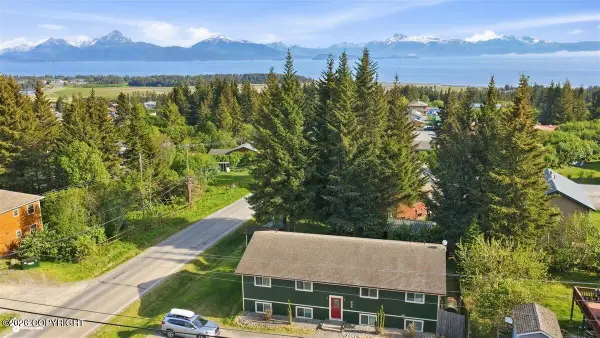 335 E Fairview Avenue, Homer, AK 99603