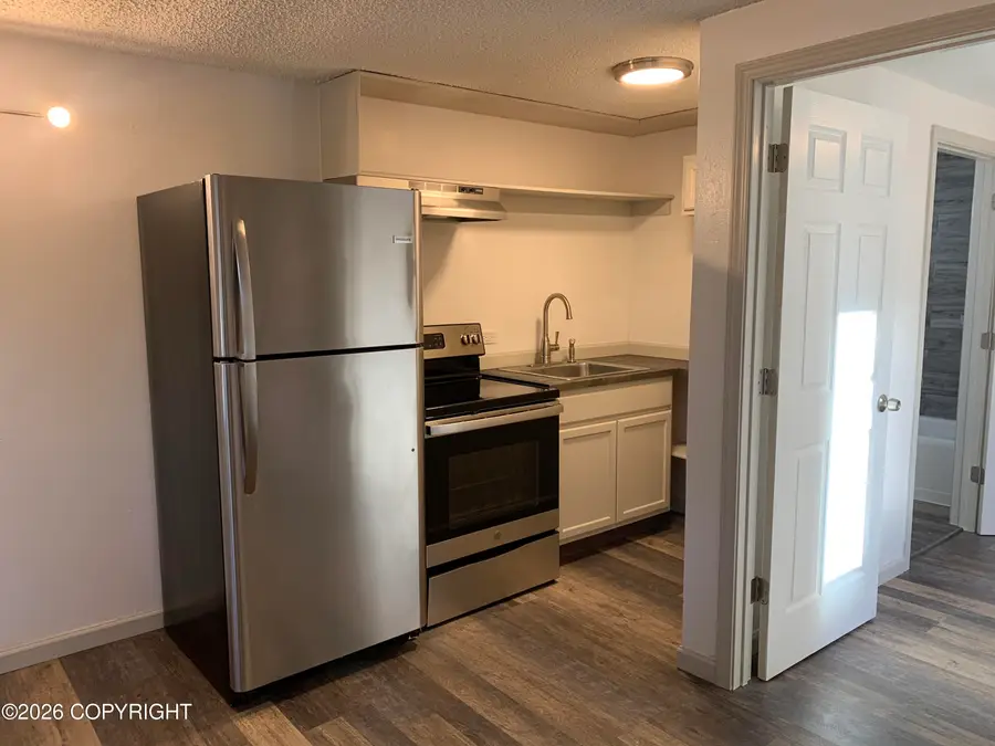 1521 Kinnikinnick Street, Anchorage, AK 99508 - #2