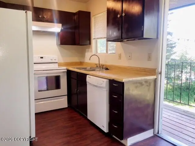1011 W 76th Avenue, Anchorage, AK 99518 - #3