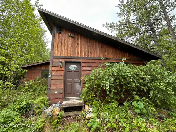 4272 Lower Kogru Drive, Eagle River, AK 99577