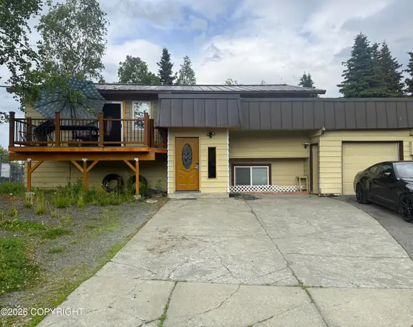 521 E 46th Place, Anchorage, AK 99503