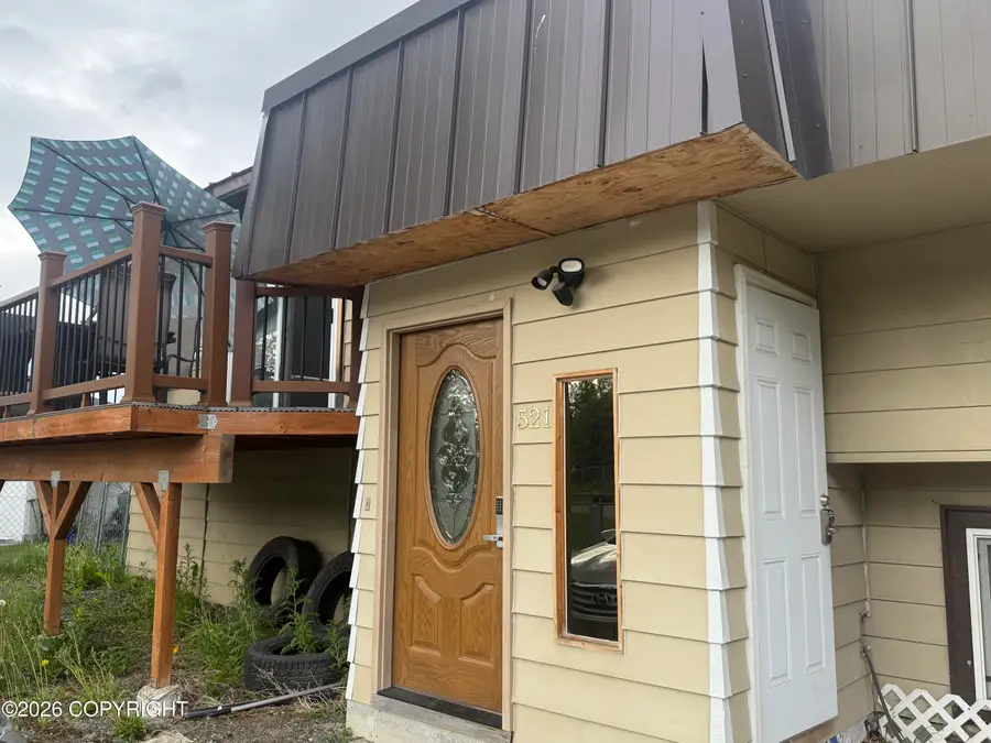 521 E 46th Place, Anchorage, AK 99503 - #2