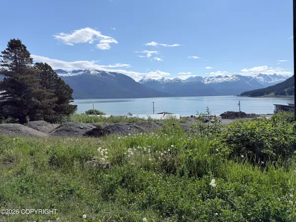 20 Union Street, Haines, AK 99827