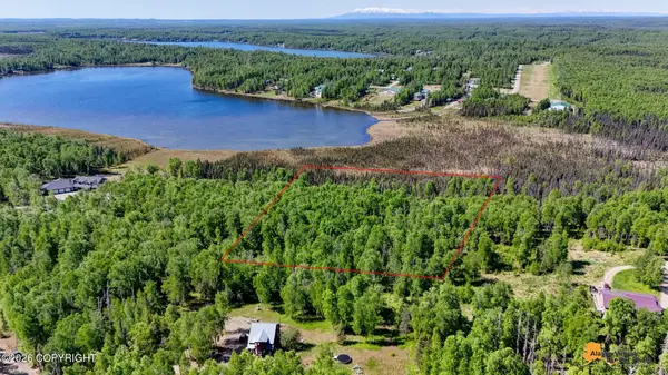 3800 N Schmidt Circle, Wasilla, AK 99623