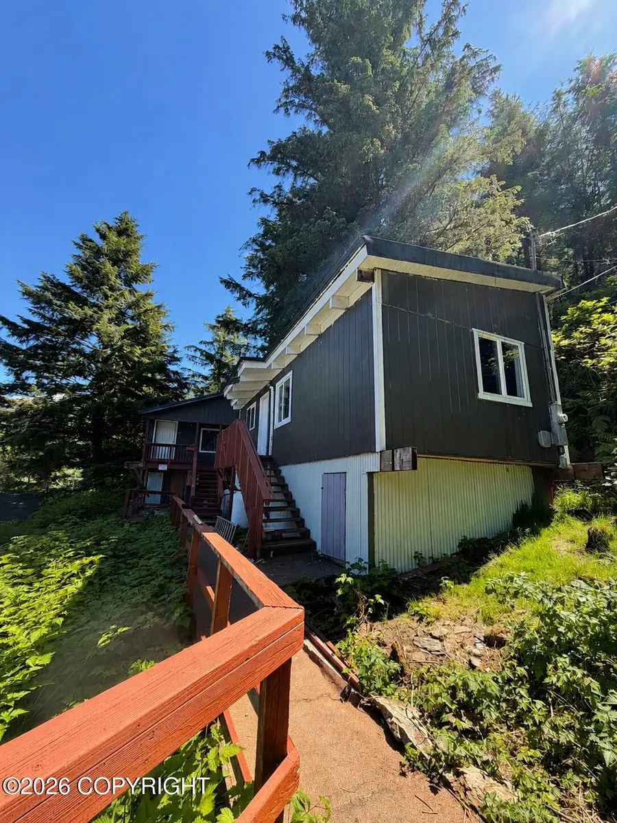 325 Upland Way, Ketchikan, AK 99901 - #3