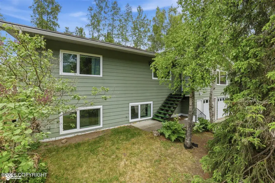 3711 Laron Lane, Anchorage, AK 99504 - #3