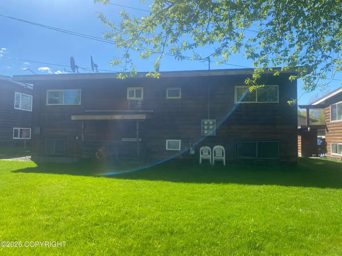 4101 Cope Street, Anchorage, AK 99503 - #1