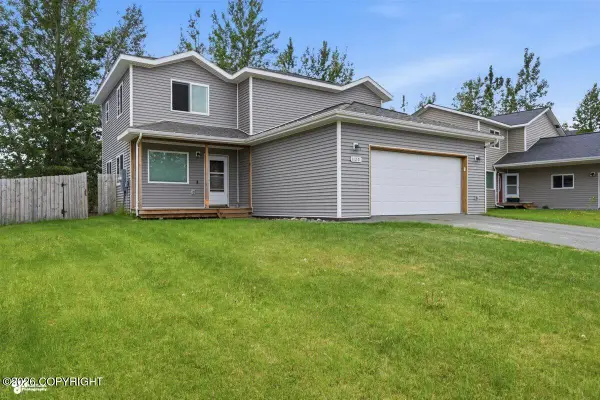 1120 S Felicia Street, Palmer, AK 99645