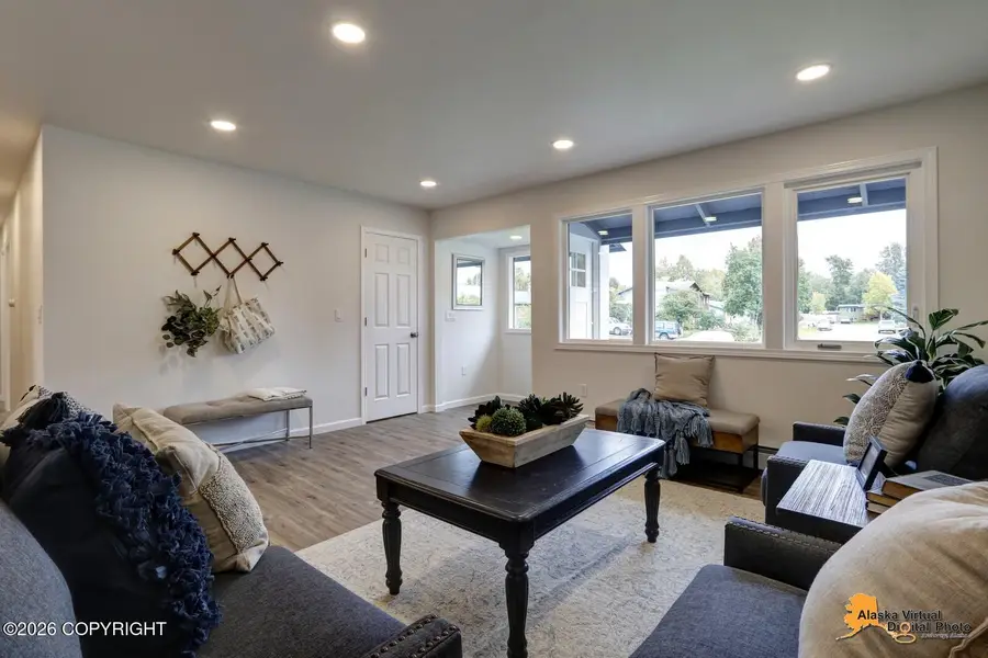 1360 W 73rd Circle, Anchorage, AK 99518 - #3