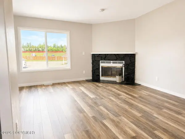 8050 Pioneer Drive #1705, Anchorage, AK 99504