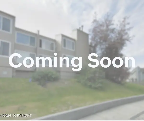 1003 Wildrose Court, Anchorage, AK 99518
