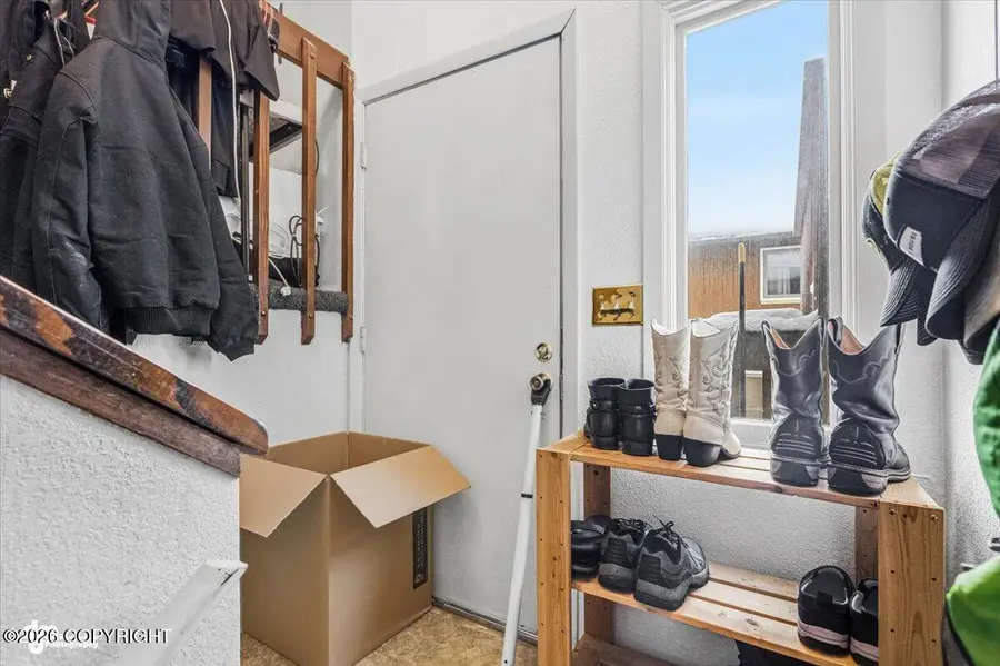 6901 Cheryl Street, Anchorage, AK 99518 - Image #3