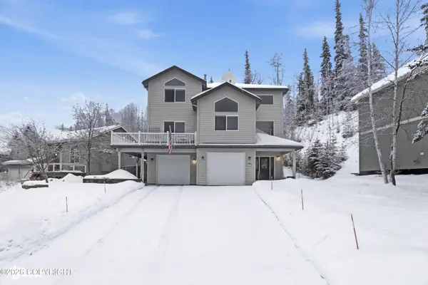 19407 Trail Bay Drive, Eagle River, AK 99577
