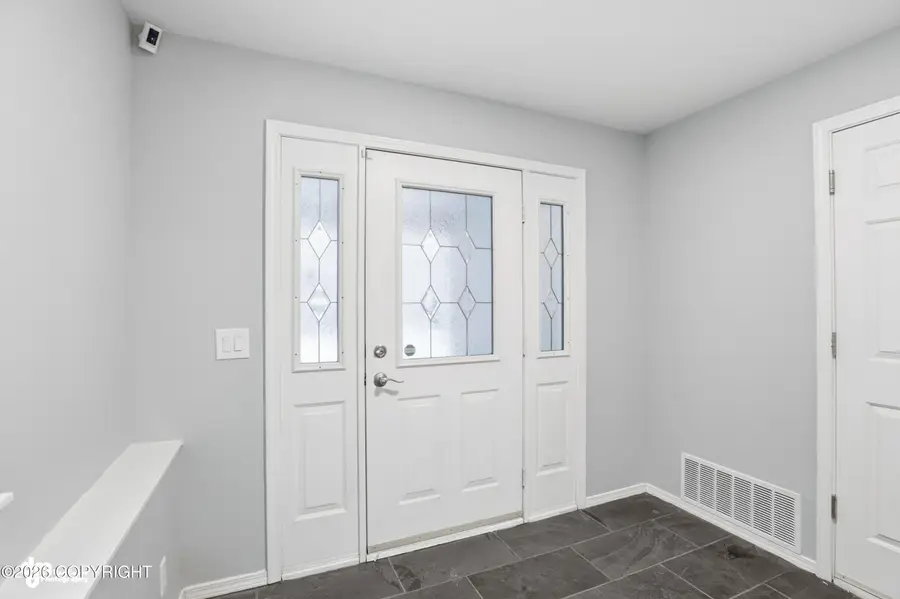 19407 Trail Bay Drive, Eagle River, AK 99577 - Image #3