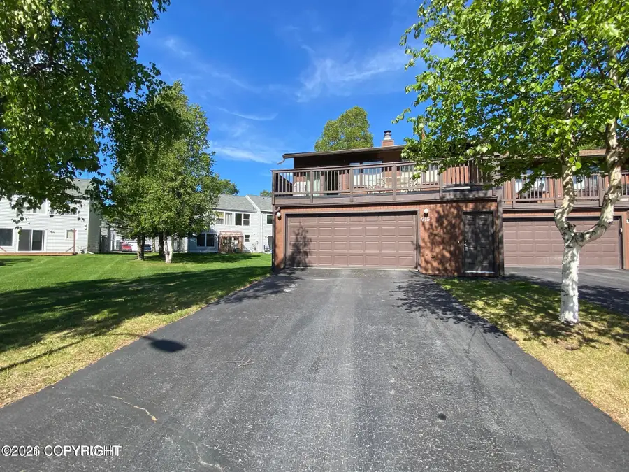 915 Jayme Court, Anchorage, AK 99518 - Image #2