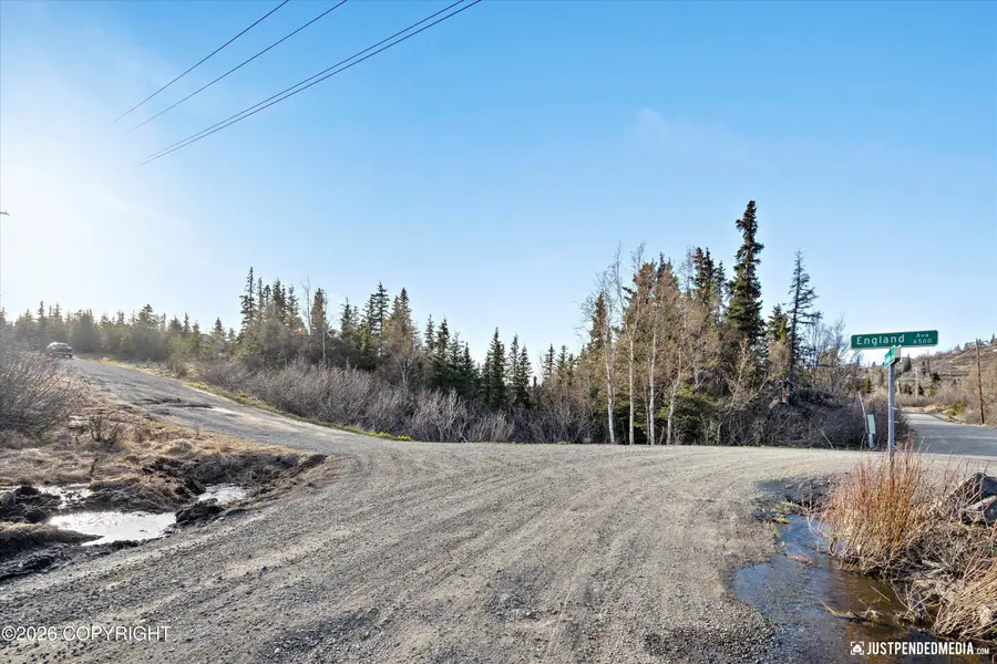 B2LT 32-34 Paradise Valley, Anchorage, AK 99516 - Image #2