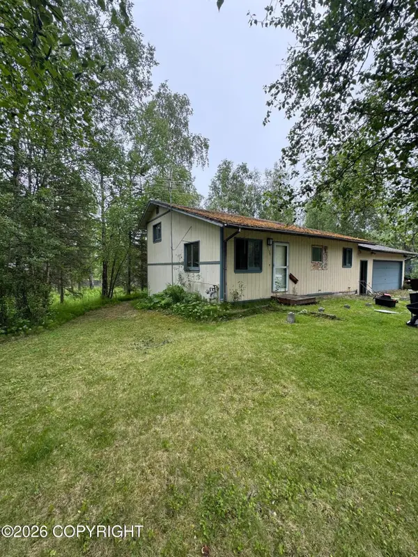 3175 N Bald Eagle Drive, Wasilla, AK 99654