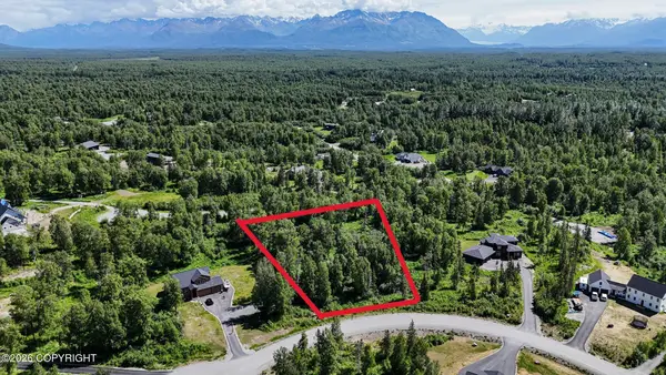 7390 E Narnia Circle, Palmer, AK 99645