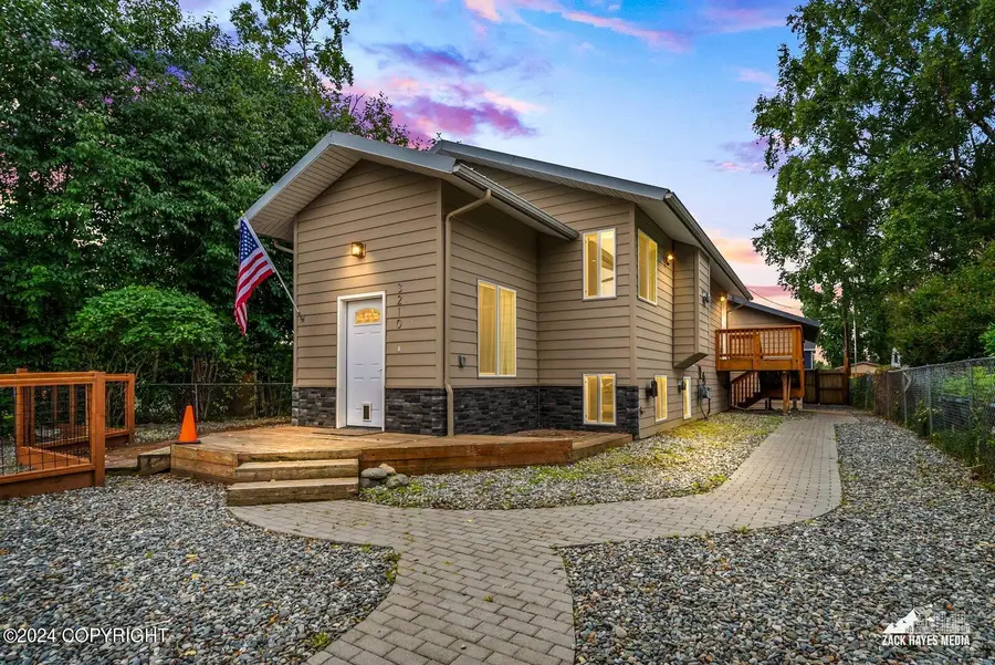 3210 Oregon Drive, Anchorage, AK 99517 - Image #2