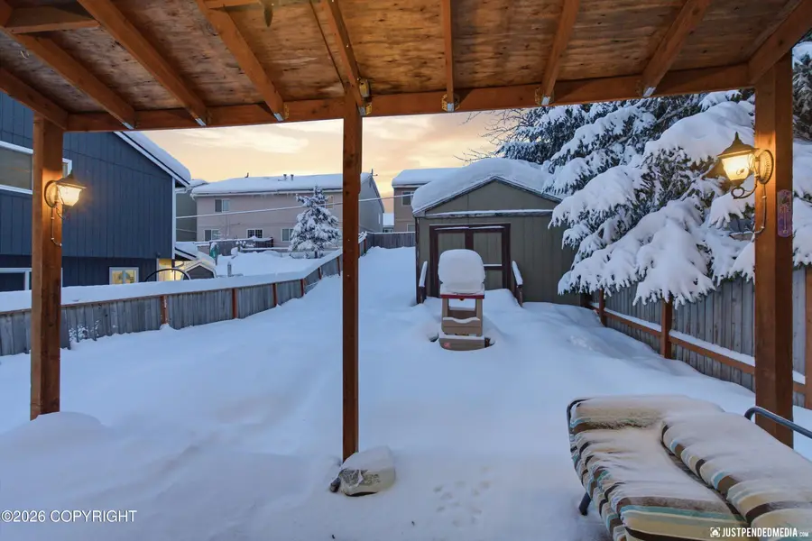 8261 Stratton Circle, Anchorage, AK 99507 - Image #3