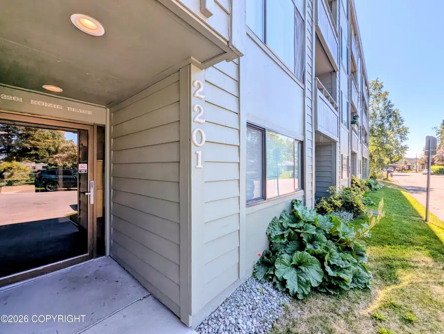 2201 Romig Place #103, Anchorage, AK 99503 - #3