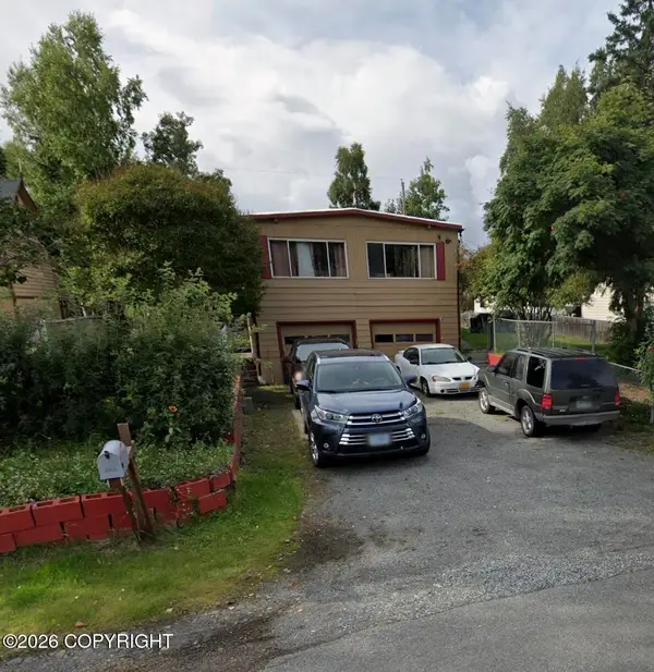 8300 Pokey Circle, Anchorage, AK 99507
