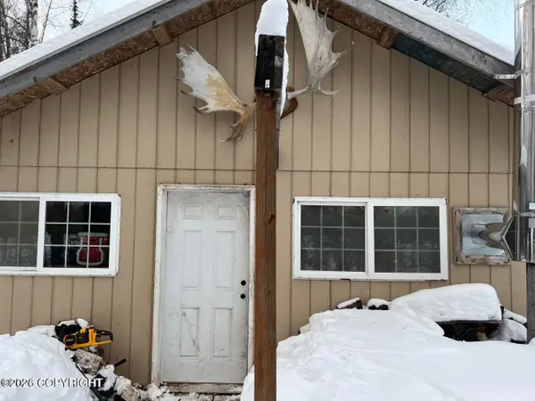 Tr I No Road, Trapper Creek, AK 99683