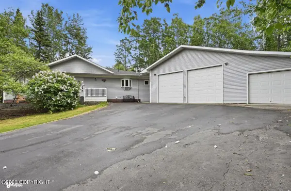 8880 E Lexington Street, Palmer, AK 99645