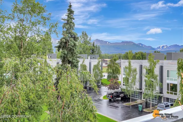 5201 E Northern Lights Boulevard #5W, Anchorage, AK 99508