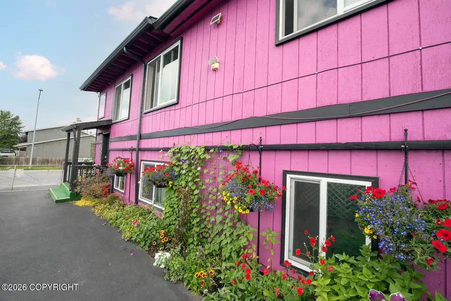 129 N Klevin Street, Anchorage, AK 99508 - Image #2