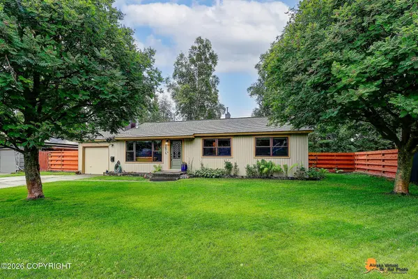 2515 Turnagain Parkway, Anchorage, AK 99517