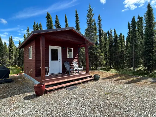 33386 Mid River Avenue, Soldotna, AK 99669
