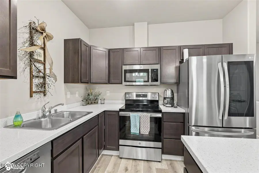 1484 S Shallow Pool Drive #M2, Anchorage, AK 99504 - #3