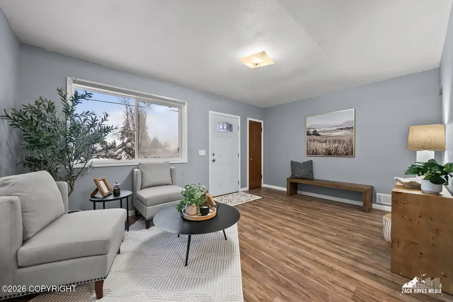 365 Pine Street, Anchorage, AK 99508 - Image #3