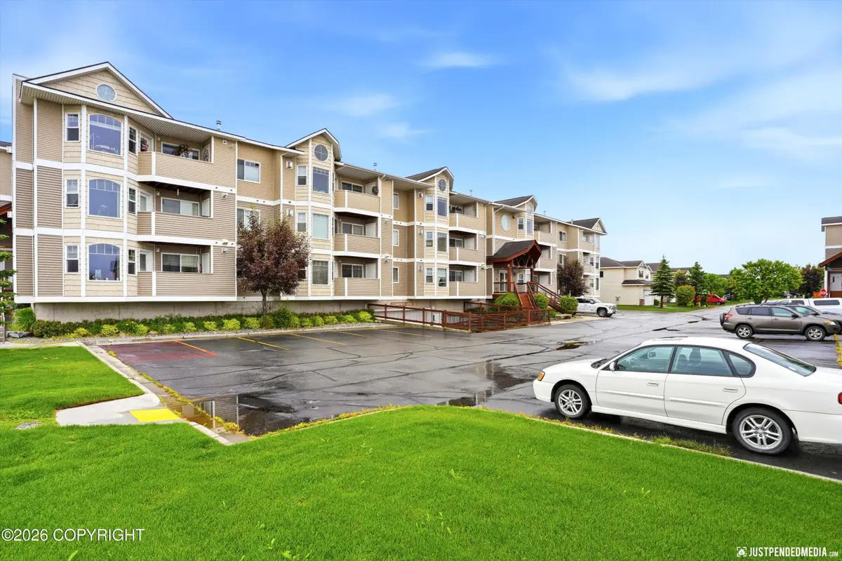 11351 Discovery View Drive #206, Anchorage, AK 99515 - #1