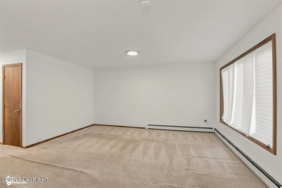808 N Bunn Street, Anchorage, AK 99508 - #3