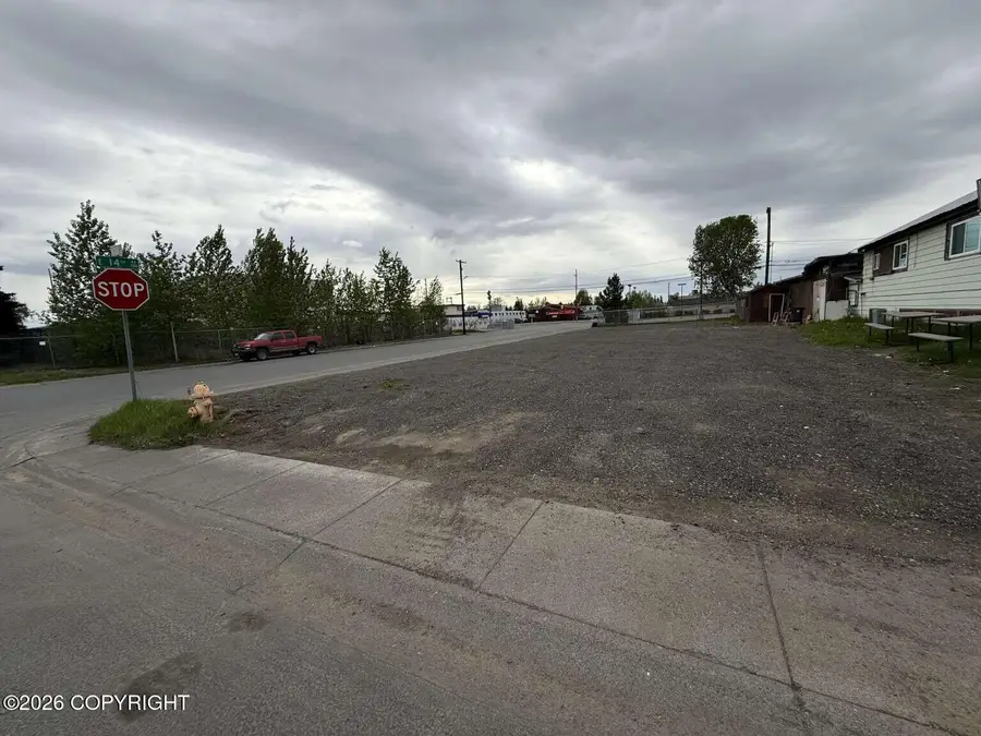 1342 Hyder Street, Anchorage, AK 99501 - #2