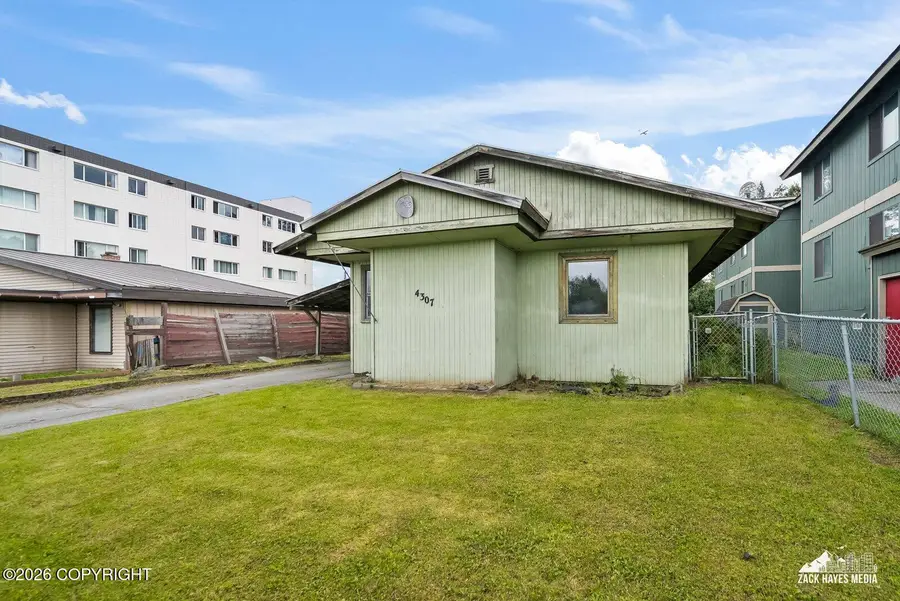 4307 Minnesota Drive, Anchorage, AK 99503 - #2