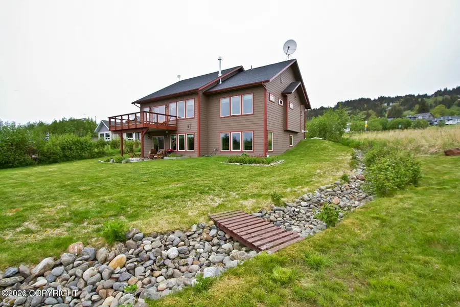 905 Soundview Avenue, Homer, AK 99603 - Image #2