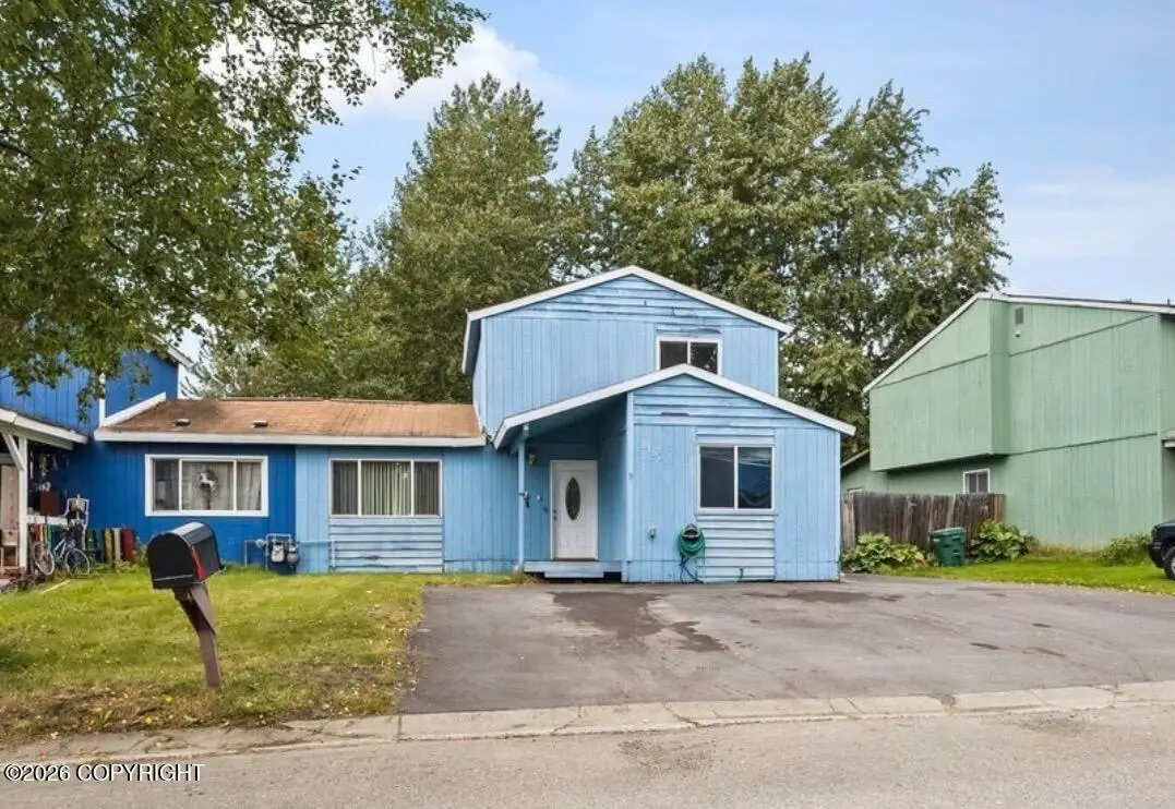 8150 Lamplighter Court, Anchorage, AK 99502 - Image #1