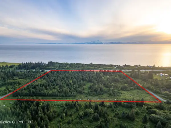 000 Kensington Avenue, Ninilchik, AK 99639