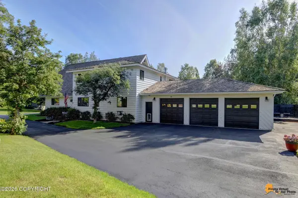 2121 Belmont Drive, Anchorage, AK 99517