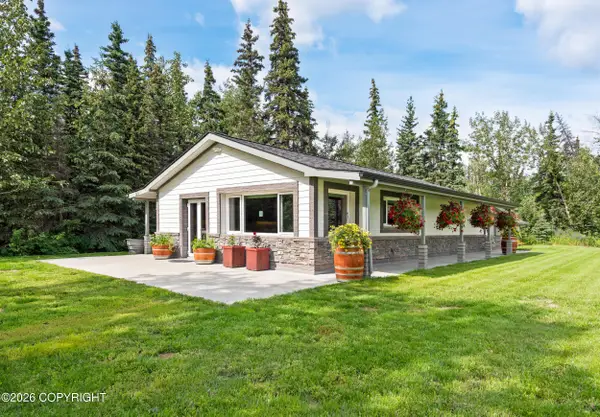 17581 E Butte Airman Road, Palmer, AK 99645