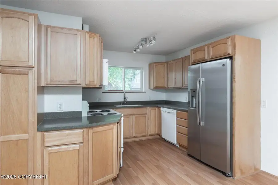 4932 Drake Street, Fairbanks, AK 99709 - #2