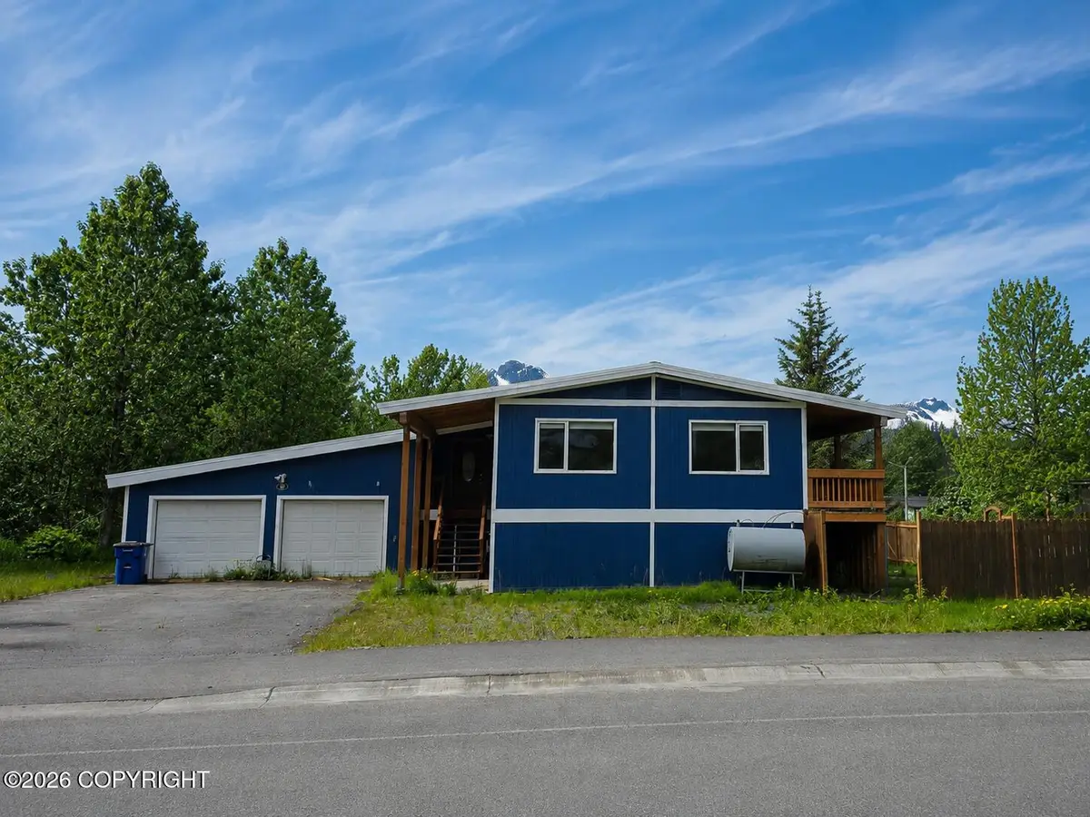 590 W Hanagita Street, Valdez, AK 99686 - #1