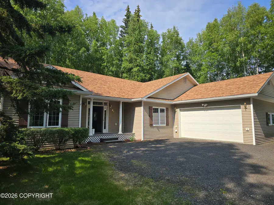 665 Kentshire Drive, Fairbanks, AK 99709 - #2