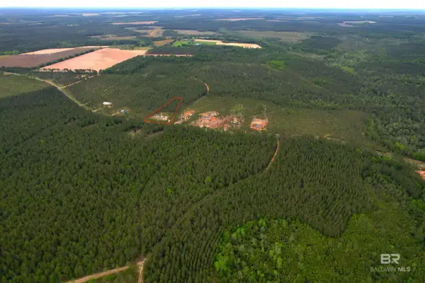 26641 Linholm Road, Robertsdale, AL 36567