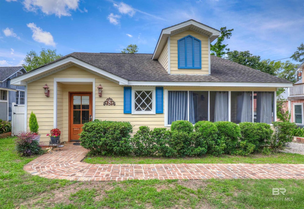 8 White Avenue, Fairhope, AL 36532 BHGRE