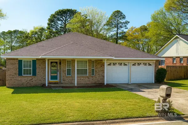 119 Lake Forest Boulevard, Daphne, AL 36526